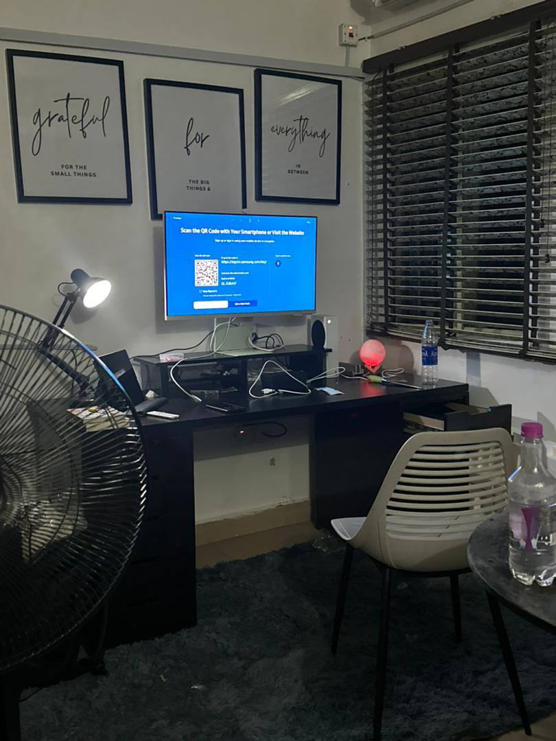 Standard Sitting Desk
